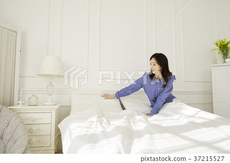 Young woman, Life, Korean 37215527