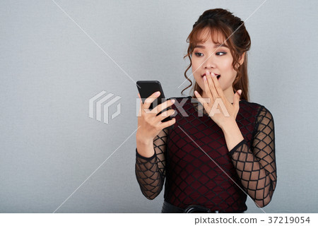 Reading text message Reading text message 37219054