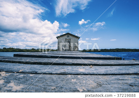 Maroochy River Boat House during the day. 37219888