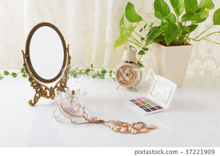 Cosmetic image 37221909