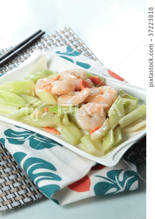 fried shrimp cuisine 37223818