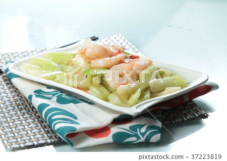 fried shrimp cuisine 37223819