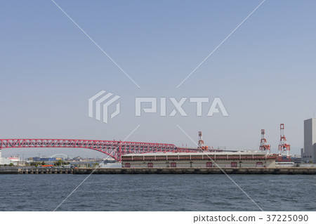 Osaka harbor 37225090