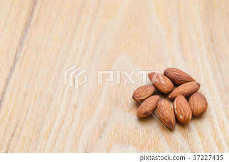 Almond image / Wood grain back Almond image / Wood grain back 37227435