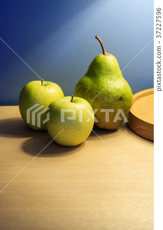 梨和蘋果 37227596