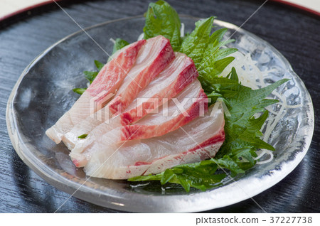 Hiramasa sashimi Hiramasa sashimi 37227738