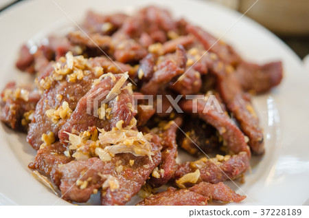 Duck Fried Garlic 37228189