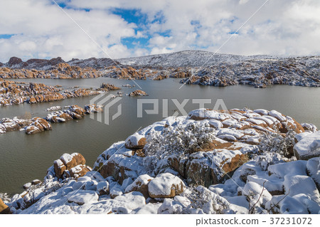Watson Lake Prescott Arizona in Winter 37231072