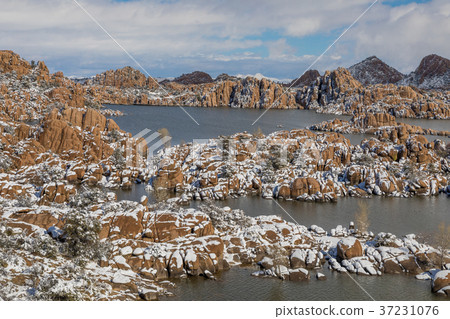 Watson Lake Prescott Arizona in Winter 37231076