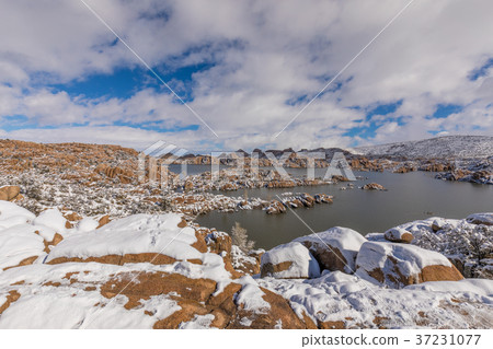 Watson Lake Prescott Arizona in Winter 37231077