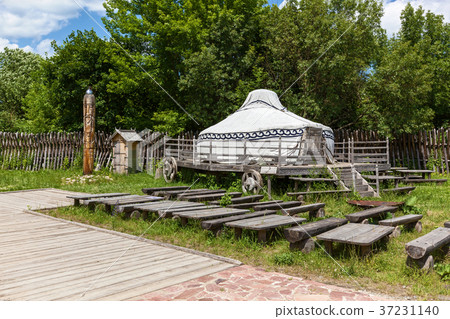nomadic tent nomadic tent 37231140