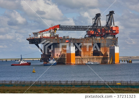 Rusty maritime structure 37231323
