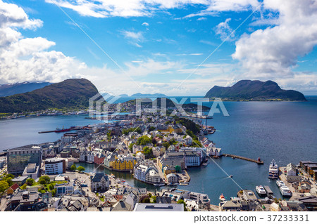 view at the city of Alesund view at the city of Alesund 37233331