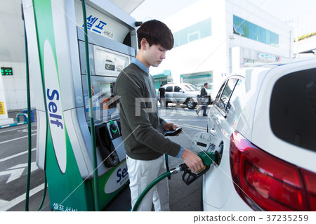 a driver 057 37235259