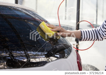 wash a car 325 wash a car 325 37236214