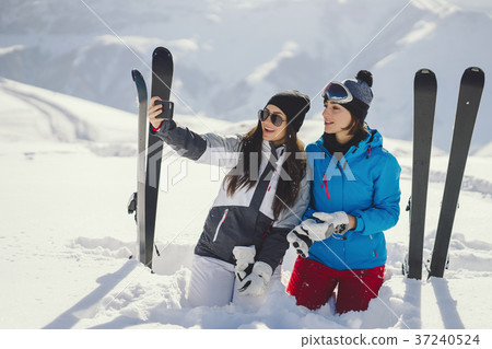 girls with ski girls with ski 37240524
