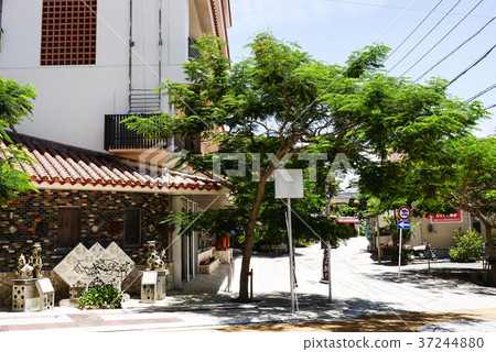 Okinawa Okinawa 37244880