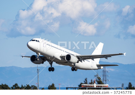 空客A320-200起飛 37245778