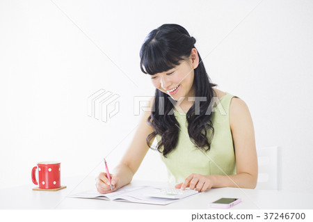 婦女儲蓄家庭少婦生活計劃儲款 37246700