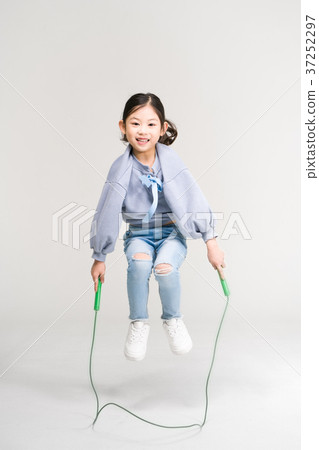 跳繩 37252297