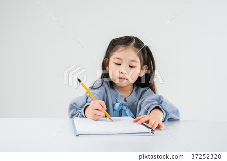 My child studying My child studying 37252320