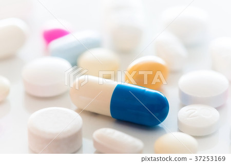Many medicines Many medicines 37253169