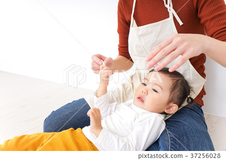 Poor health child and nursery teacher Poor health child and nursery teacher 37256028