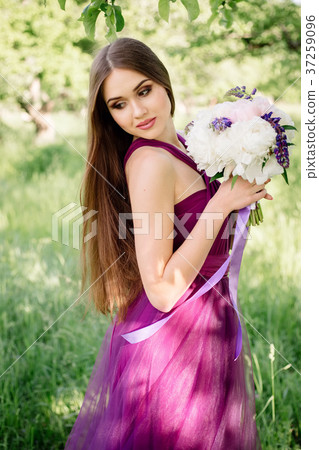 Portrait of bridesmaid luxurious wedding bouquet Portrait of bridesmaid luxurious wedding bouquet 37259096