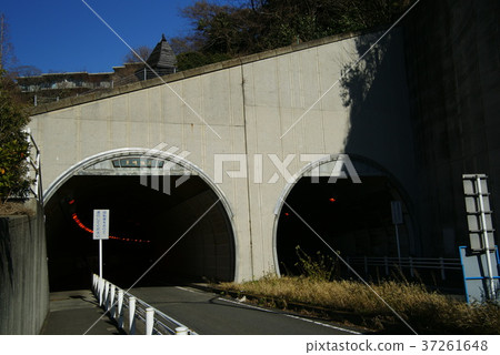 Yokohama View on the road 37261648