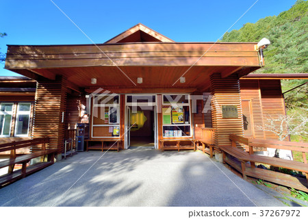 Tatagar Management Station, Chalet, Tree, Sky, Blue, Chinese Taipei, Taiwan, Nantou, Sunny, Tatauga, Mountain, Mountain, Yushan National Park Tatagar Management Station, Chalet, Tree, Sky, Blue, Chinese Taipei, Taiwan, Nantou, Sunny, Tatauga, Mountain, Mountain, Yushan National Park 37267972