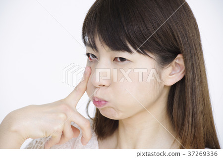 年輕的女士的肖像 37269336