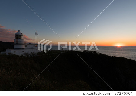 Ryuhoi Lighthouse Sunset [Aomori Prefecture] 37270704