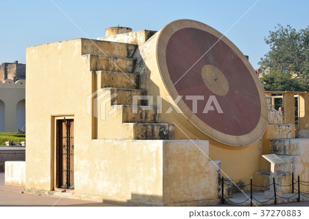 Jantar Mantar Double Equatorial Sundial 37270883
