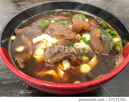 紅燒牛肉麵 紅燒牛肉麵 37271702