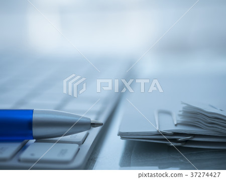 Business image · document · keyboard 37274427