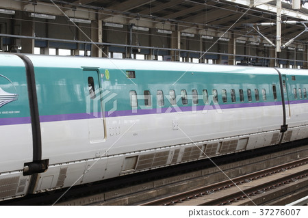 北海道新幹線H5系列（第9輛汽車中間車·H515） 37276007