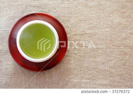 Green Tea Green Tea 37276372