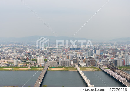 Urban landscape 37276918