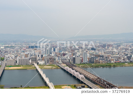 Urban landscape 37276919