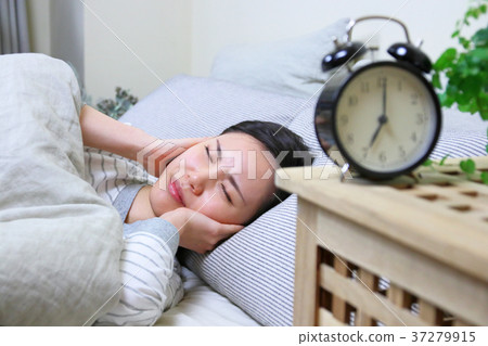 Morning image 37279915