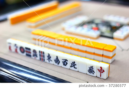 Mahjong Mahjong 37280377