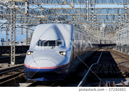 Joetsu Shinkansen E4 series Omiya station 37280881