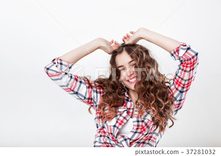 woman in plaid shirt 37281032