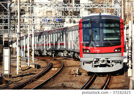 Tobu Series 70000 train Tobu Series 70000 train 37282825