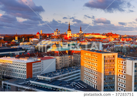 Tallinn. The Alexander Nevsky Cathedral on Toompea Tallinn. The Alexander Nevsky Cathedral on Toompea 37283751