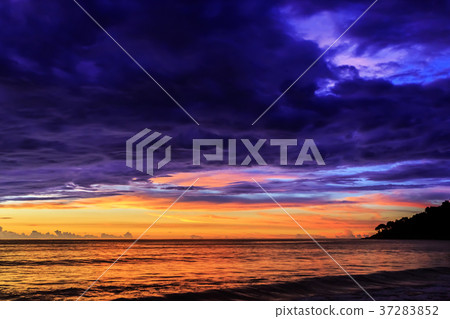 Dramatic Sunset in Karon beach, Phuket, Thailand Dramatic Sunset in Karon beach, Phuket, Thailand 37283852
