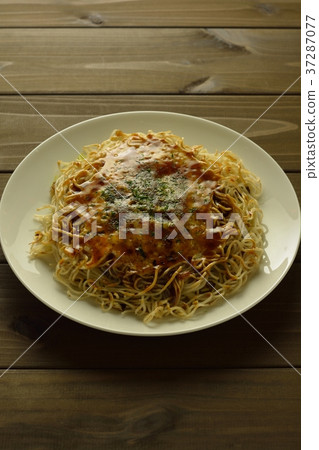 Okonomiyaki 37287077