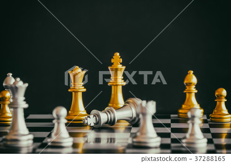Strategy chess battle Intelligence challenge game  37288165
