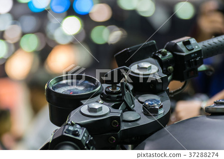Zoom Motorcycle handlebar in Car show event Zoom Motorcycle handlebar in Car show event 37288274