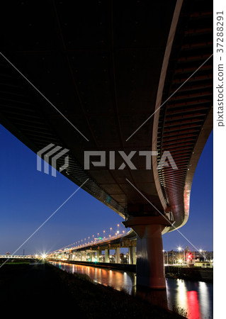 Night view Tokyo Metropolitan Expressway Central Loop Line Night view Tokyo Metropolitan Expressway Central Loop Line 37288291